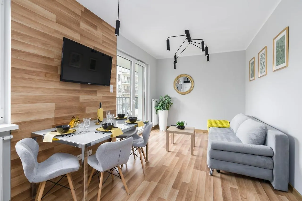 Apartment Różana Poznań by Renters