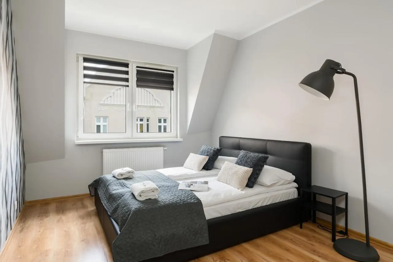 Apartment Różana Poznań by Renters