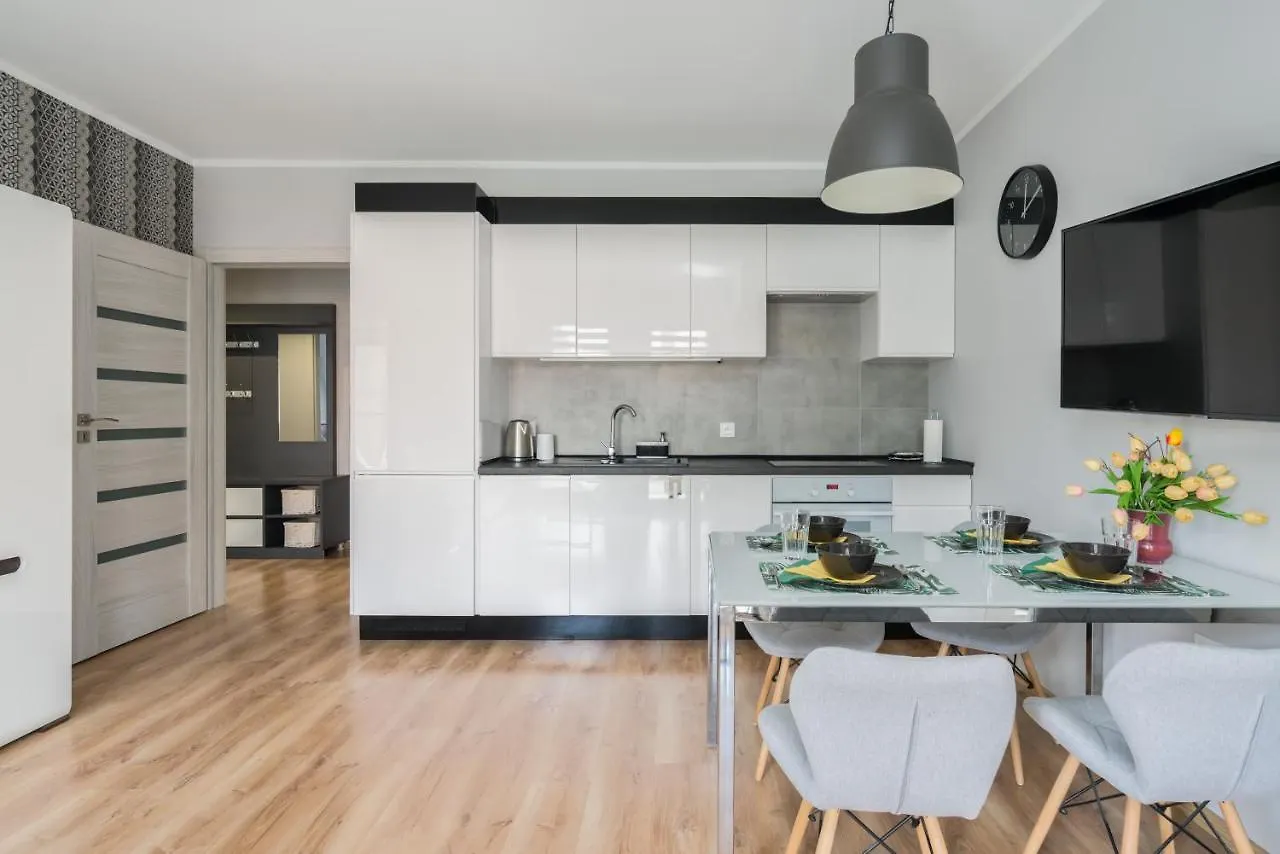 Apartment Różana Poznań by Renters